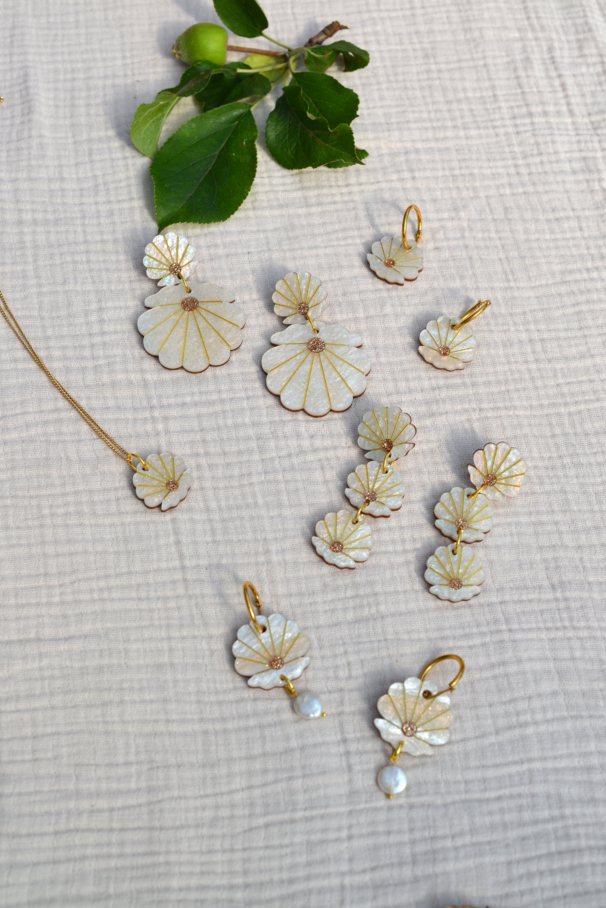 Boucles d’oreilles déclaration palourde