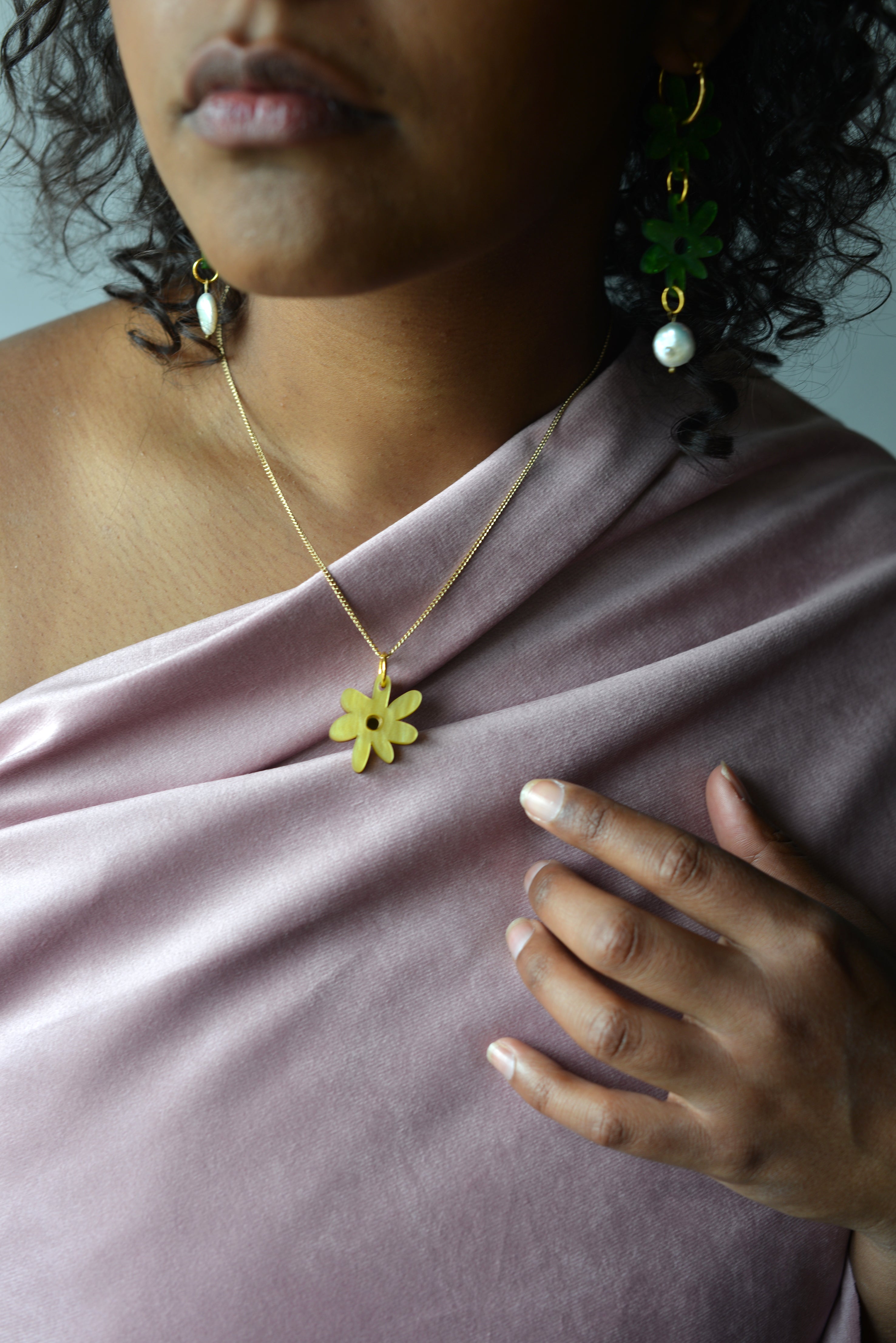 Daisy Necklace Yellow