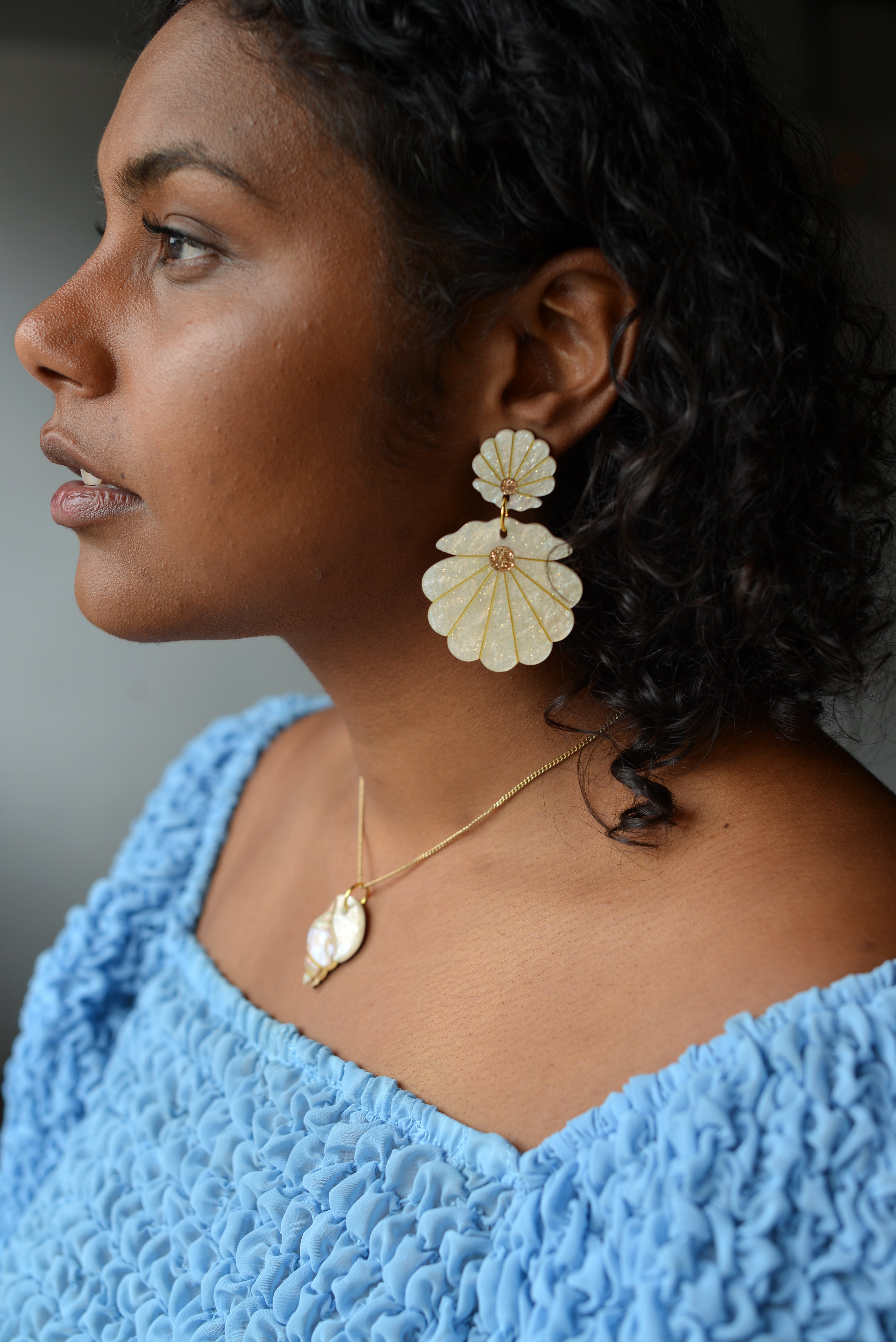 Boucles d’oreilles déclaration palourde
