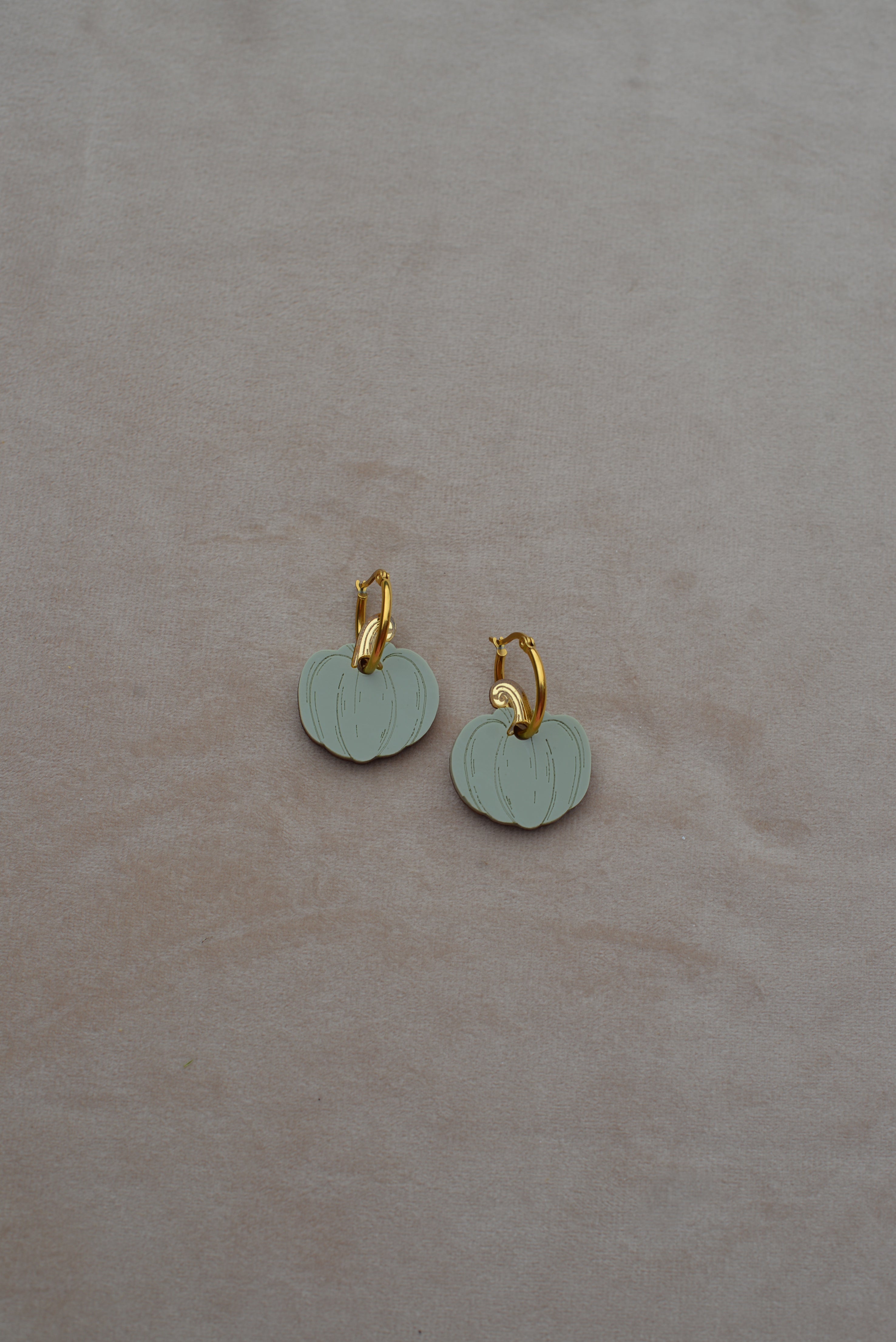 Green Pumpkin Hoops