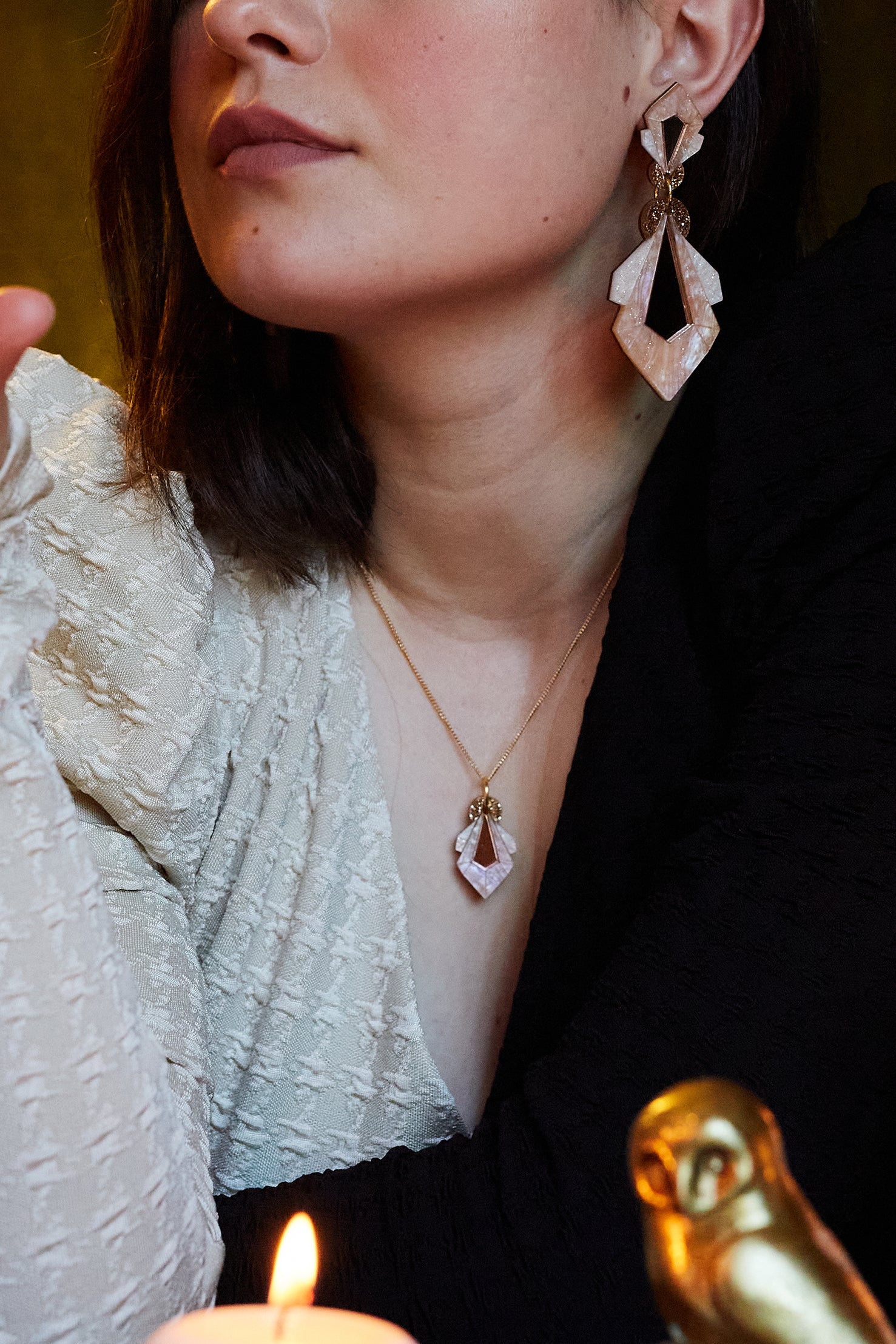 Geo Shard Necklace IRIDESCENT
