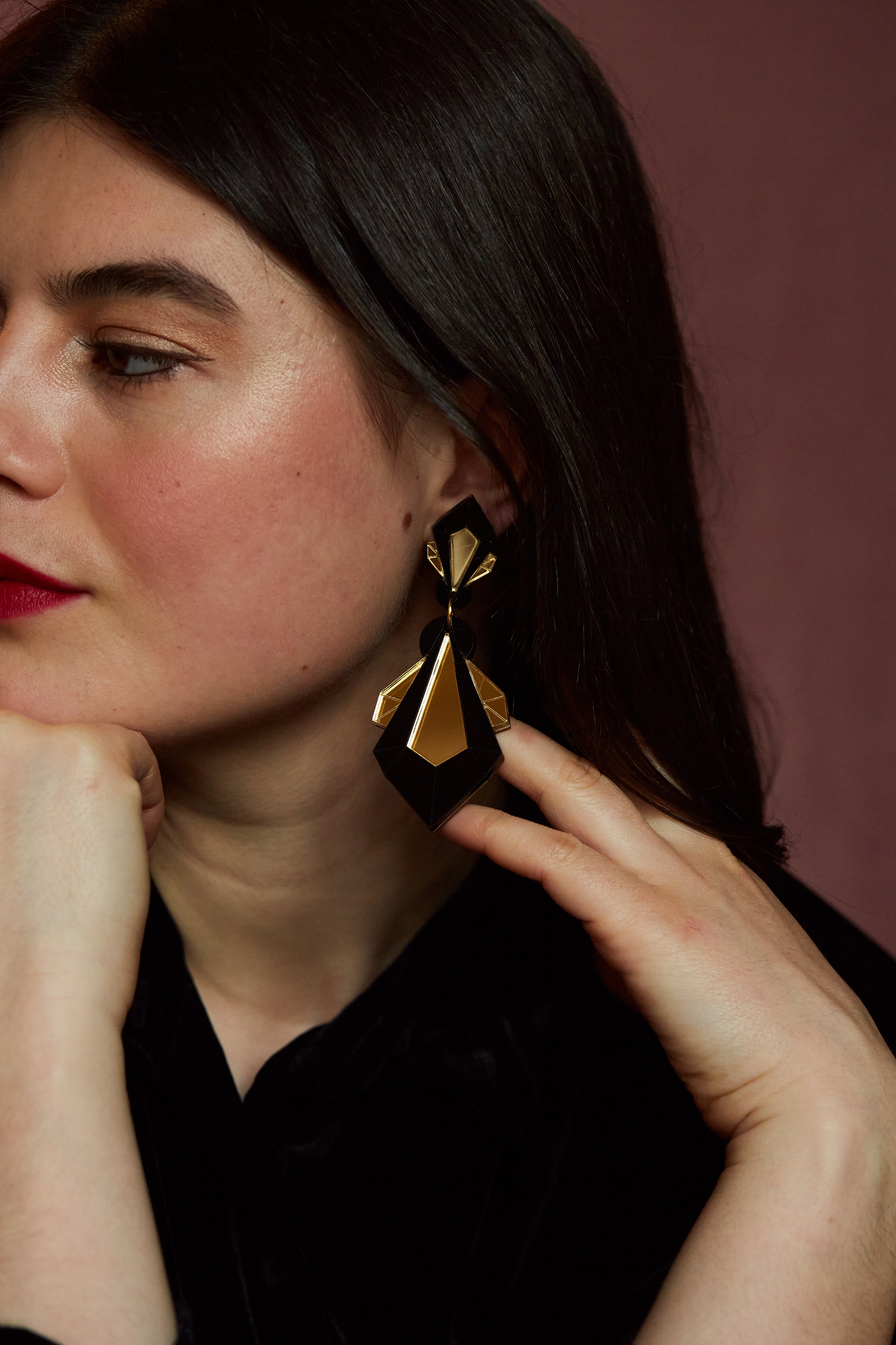 Geo Shard Statement Earrings GOLD/BLACK