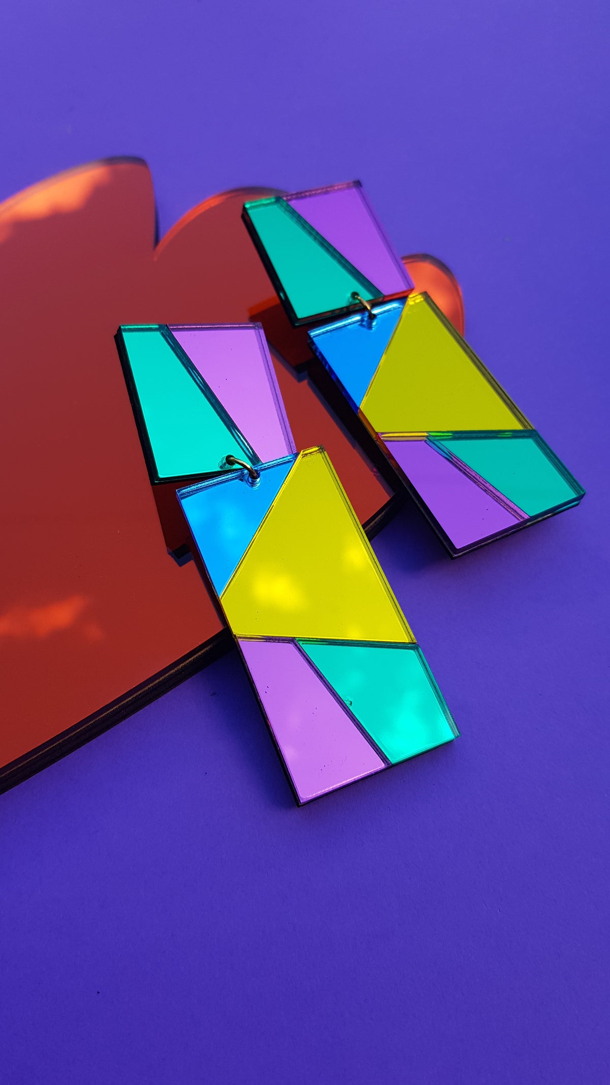 Laser cut perspex geo earring fizzgoespop