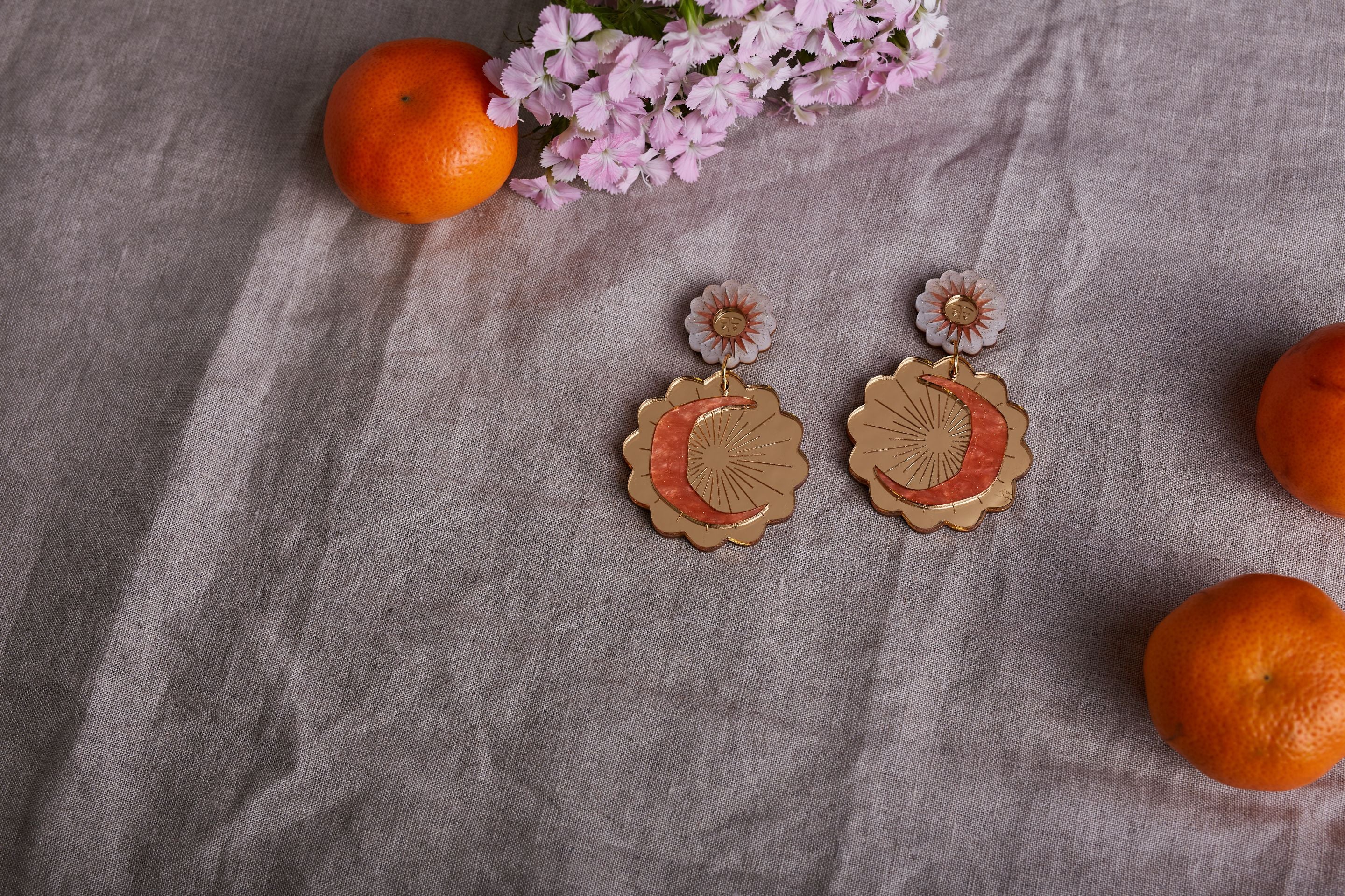 Boucles d'oreilles à tige Soleil Lune Déclaration Céleste - Pêche