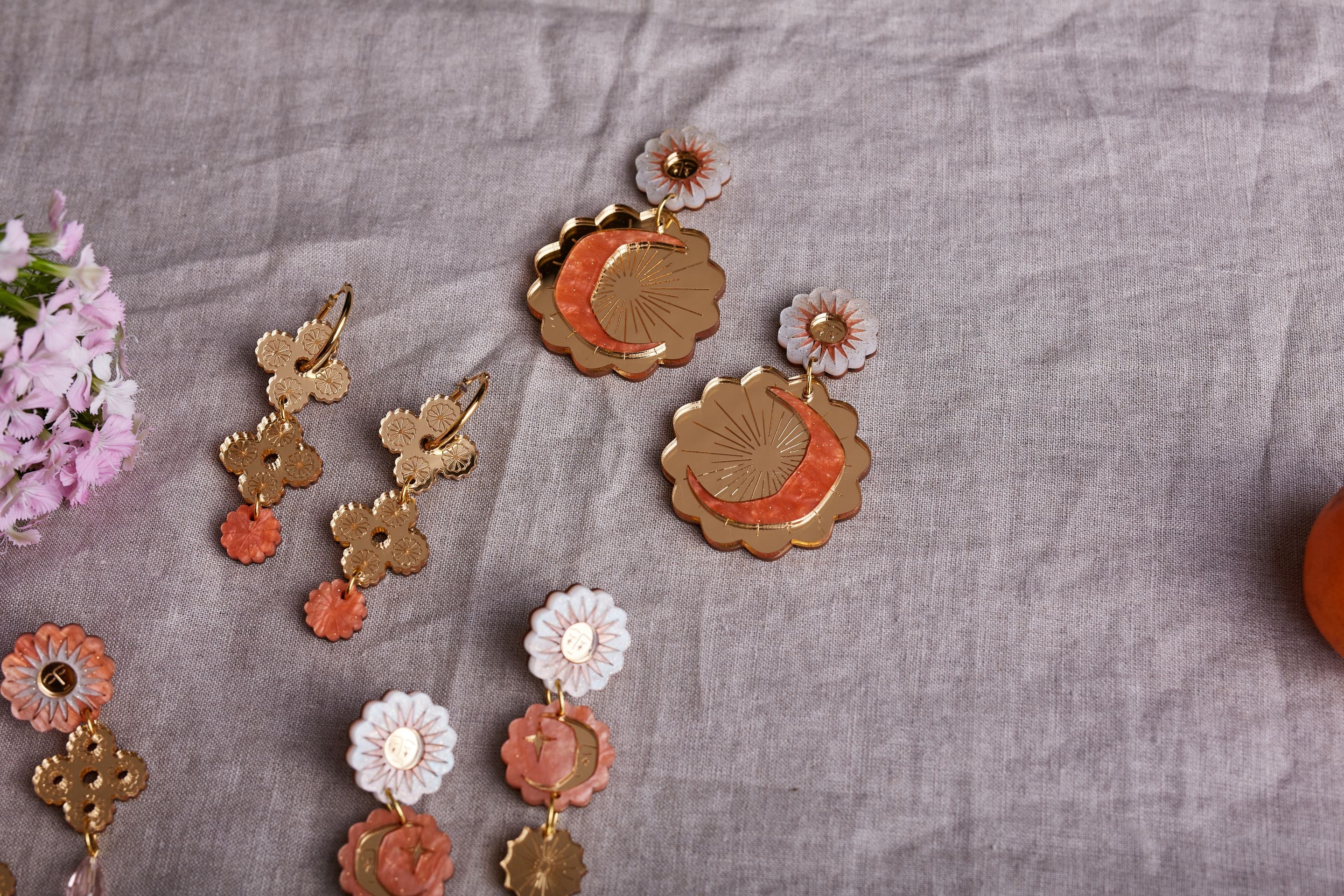 Boucles d'oreilles à tige Soleil Lune Déclaration Céleste - Pêche