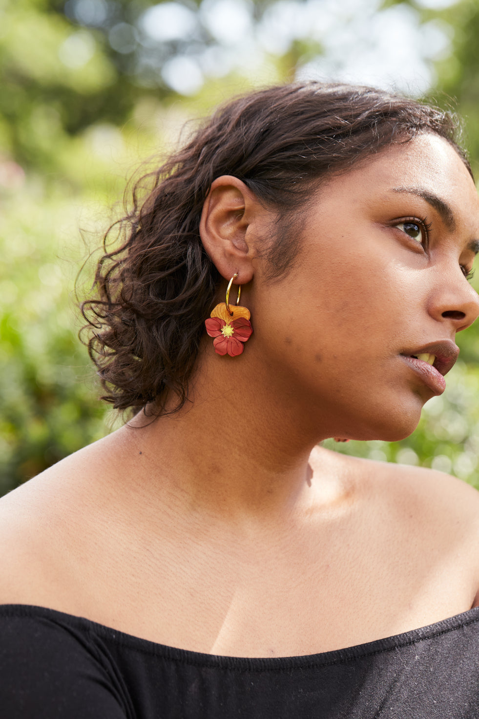 Boucles d'oreilles créoles pensée
