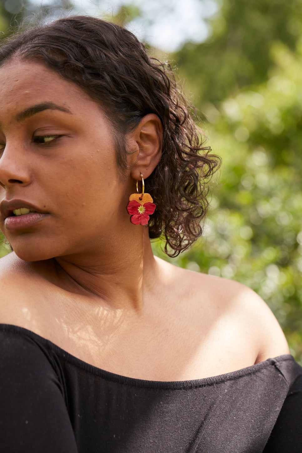 Boucles d'oreilles créoles pensée