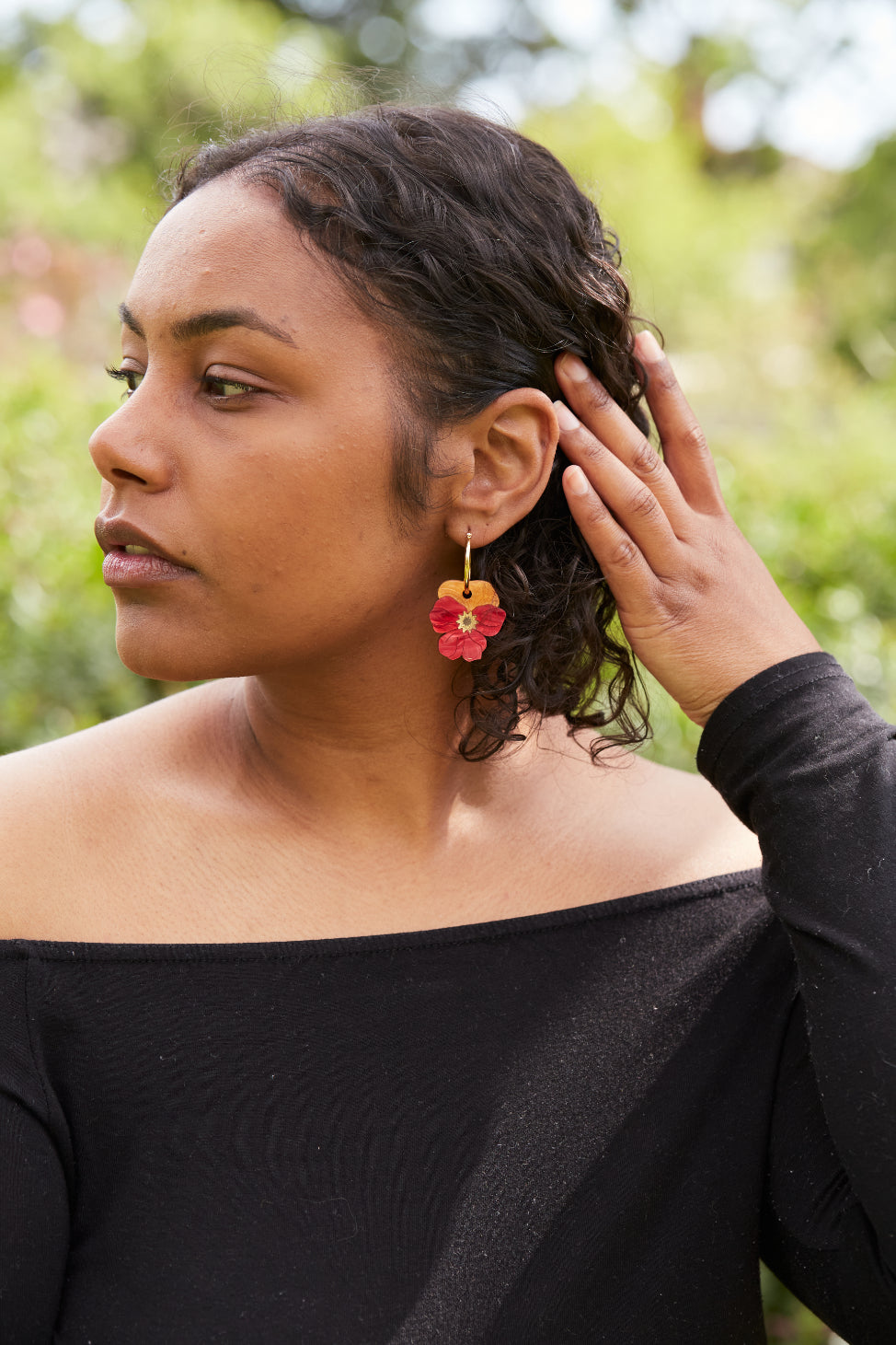 Boucles d'oreilles créoles pensée