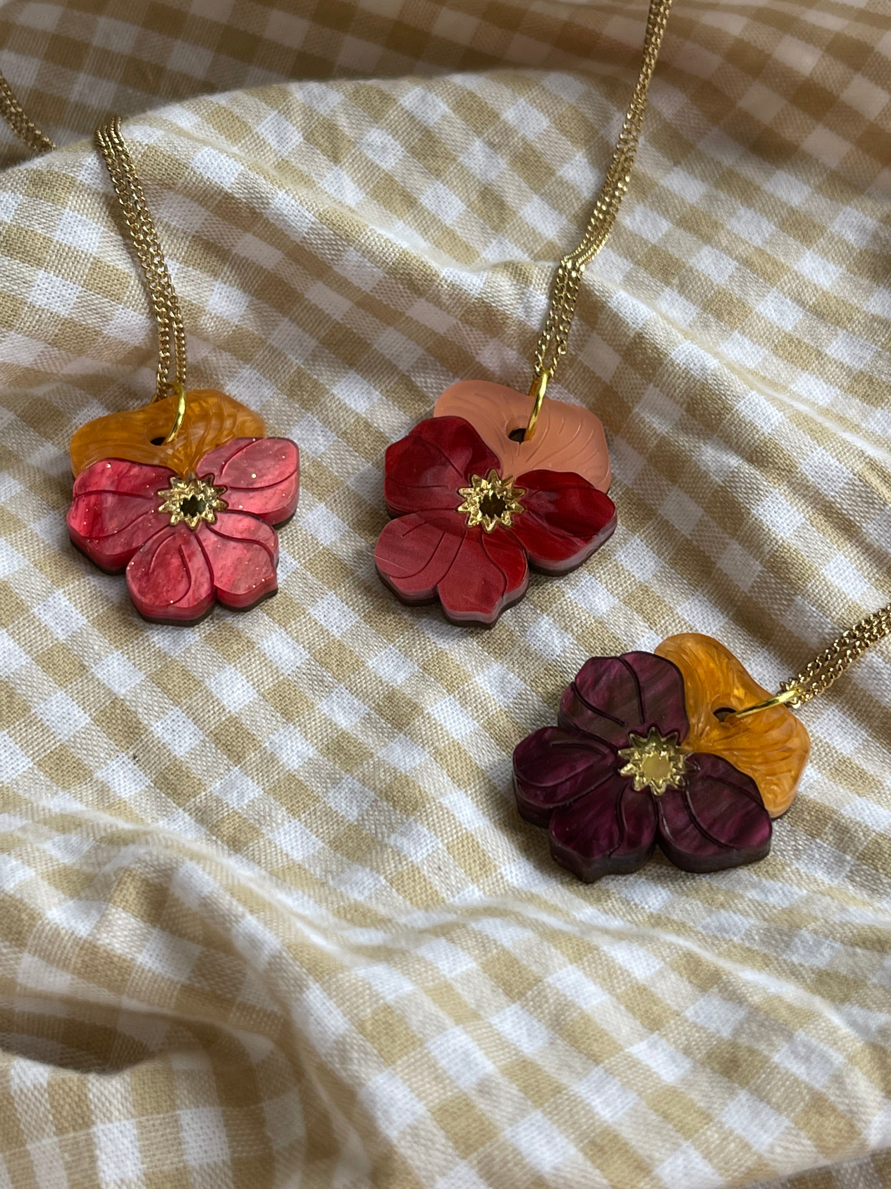 Mini collier pensée