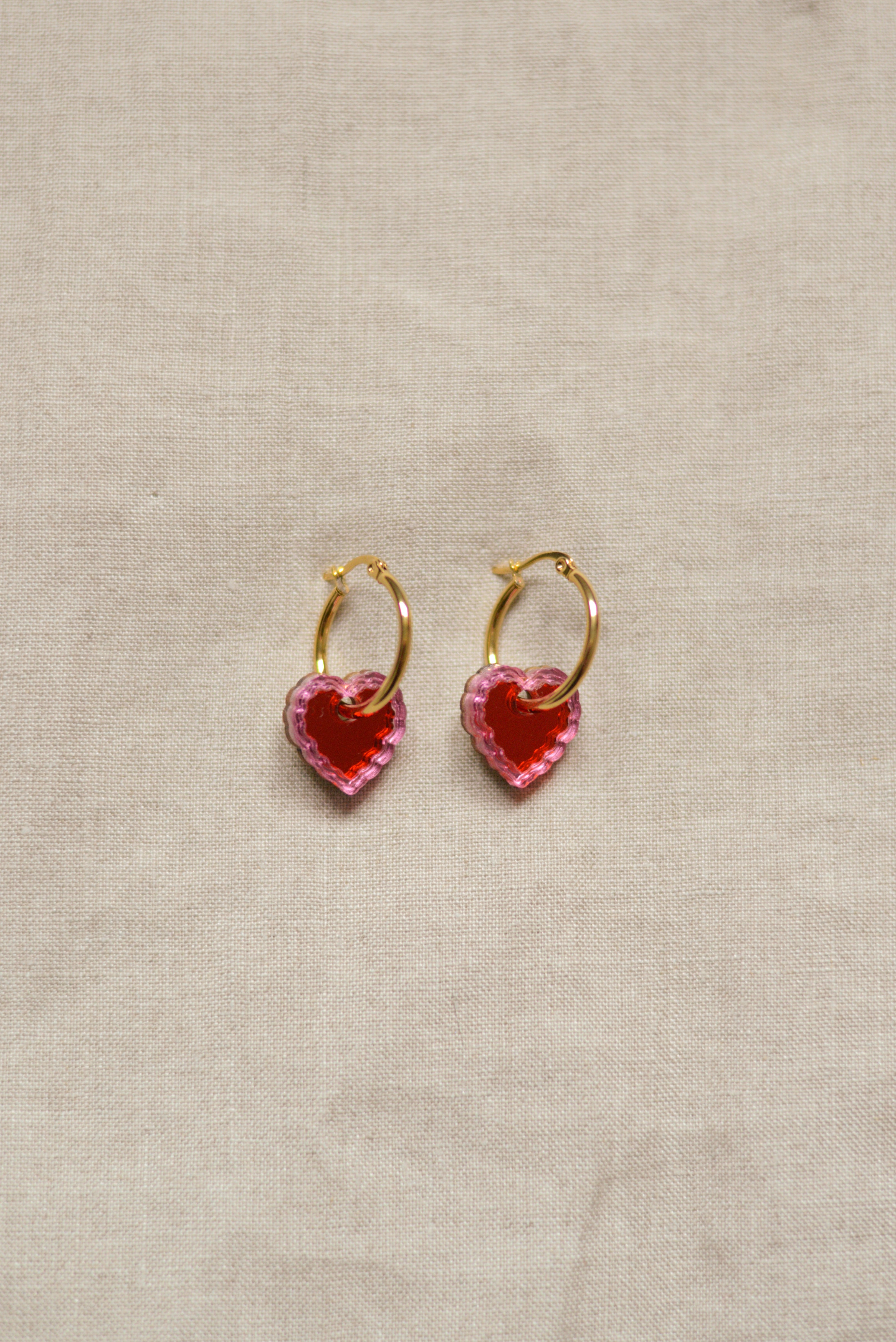 Boucles d'oreilles créoles cœur en édition limitée