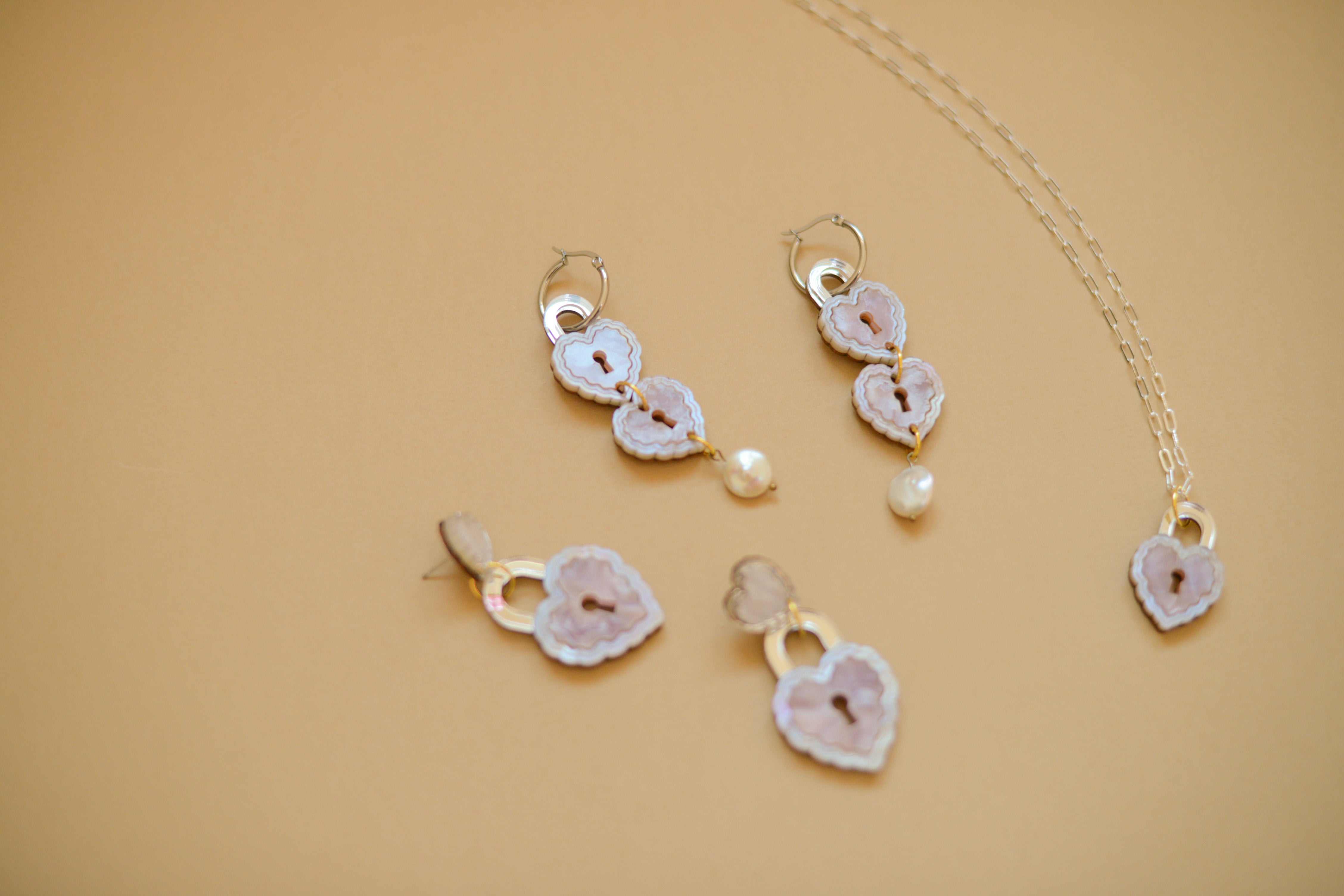 Boucles d'oreilles médaillon LILAS