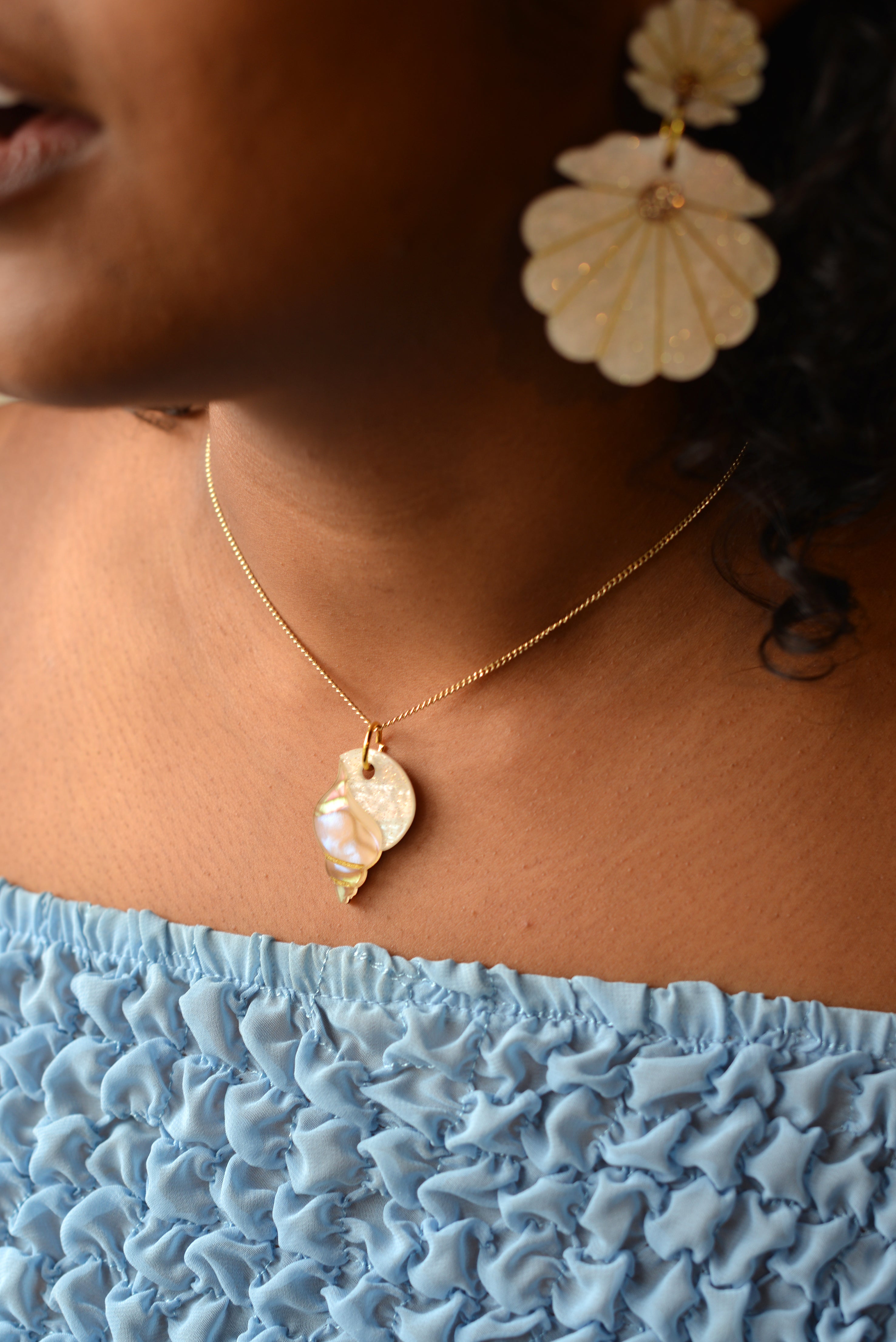Marble Shell Necklace