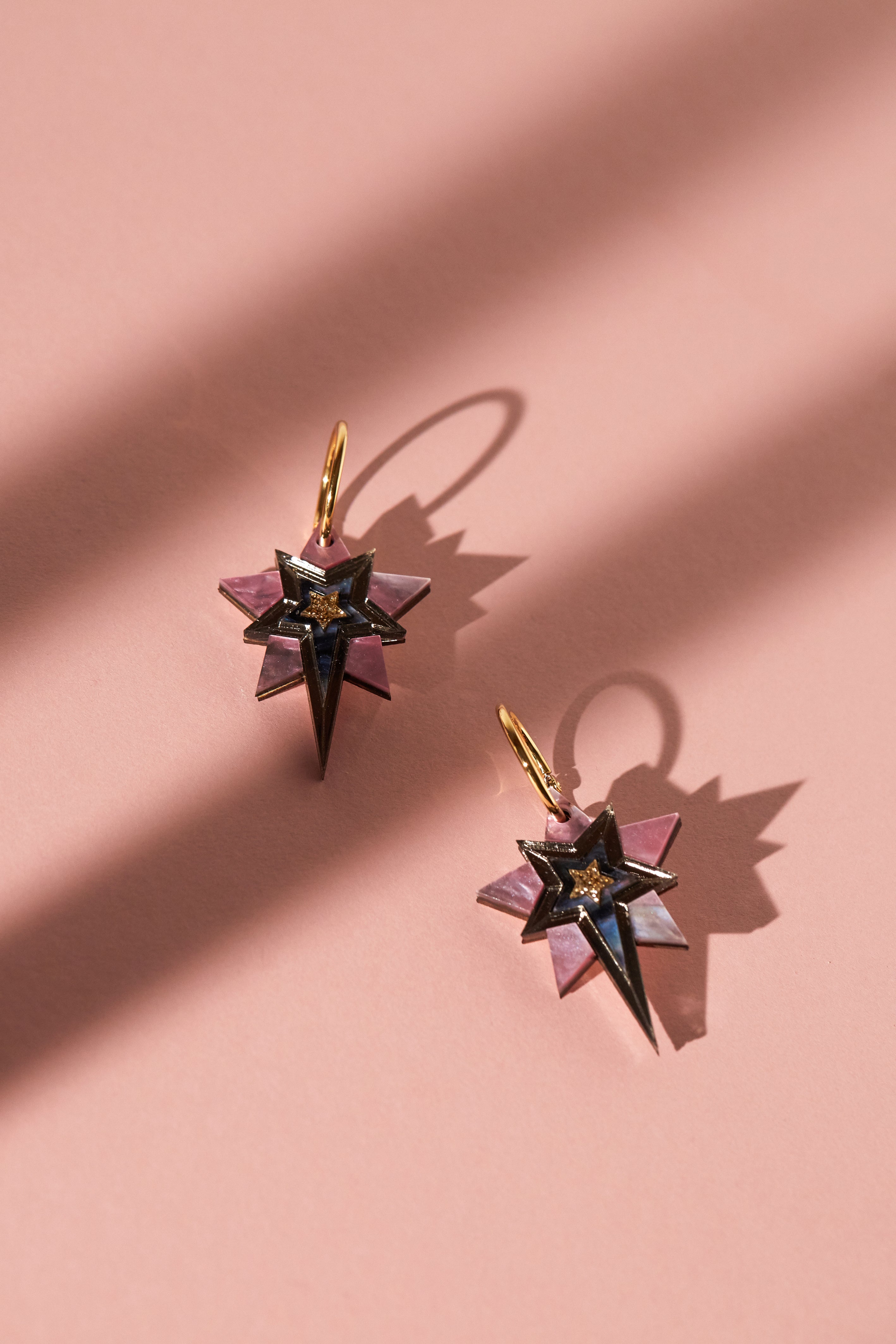 Guld hoop Star øreringe (pink/bronze)