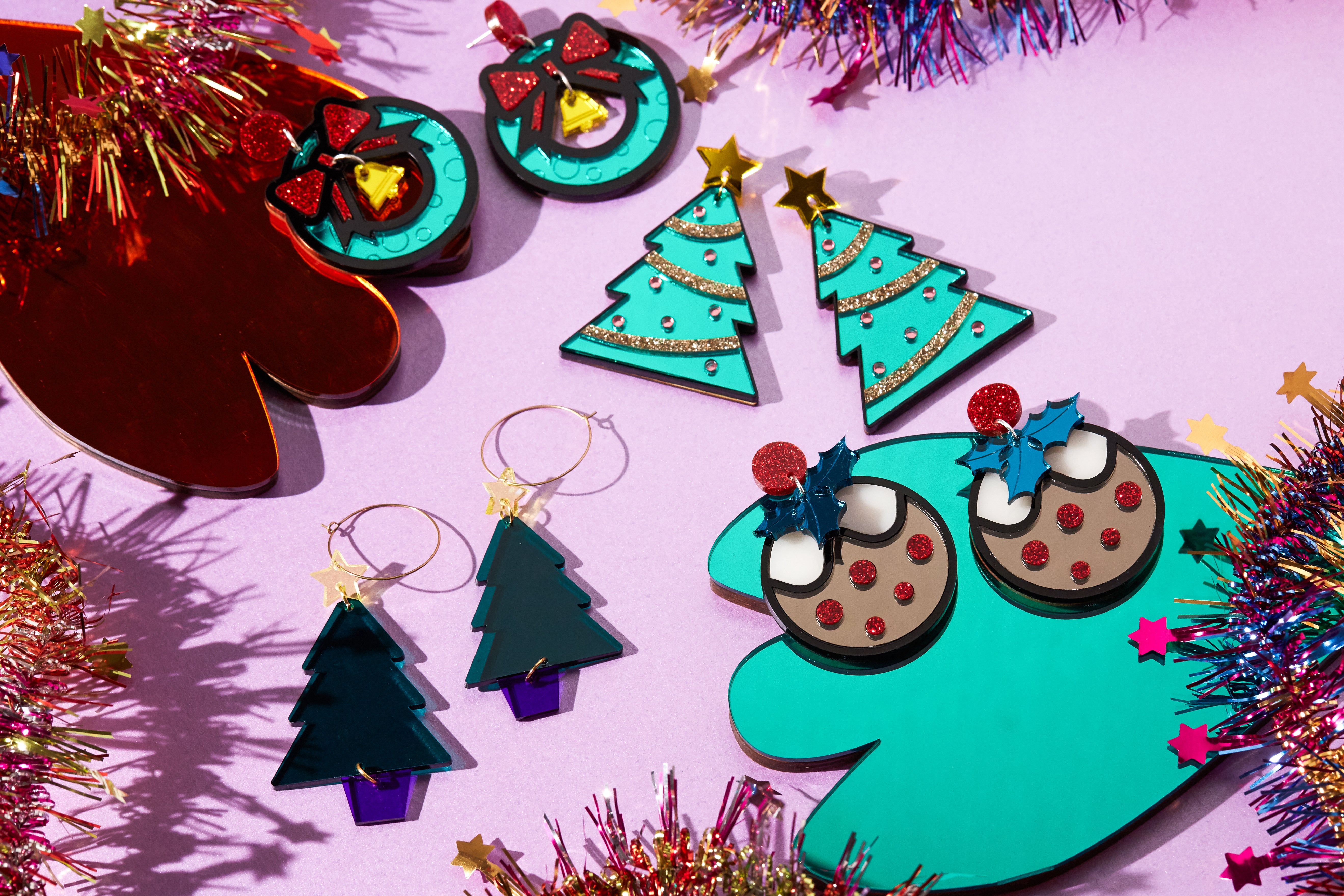Kitsch Christmas Wreath Earrings