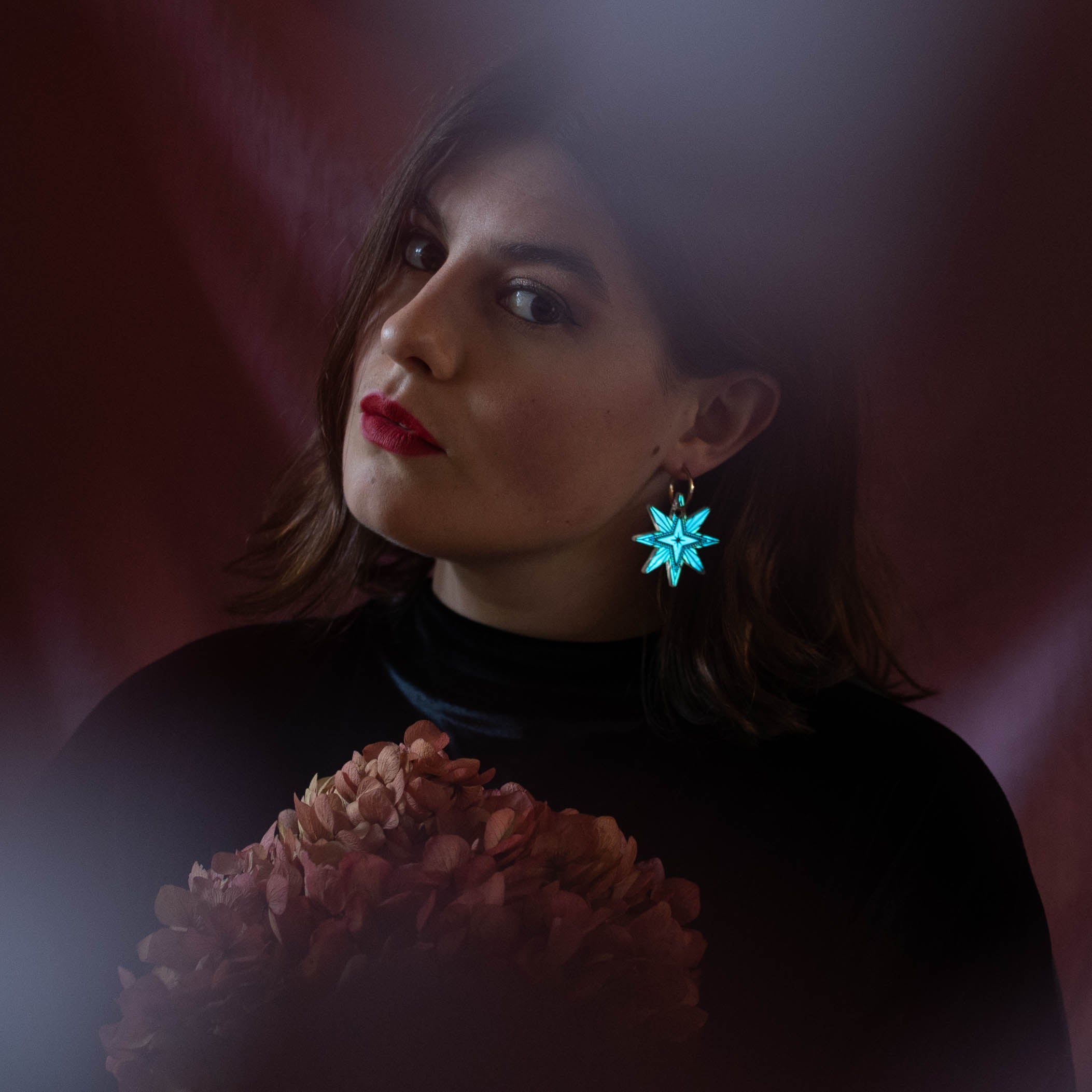 Boucles d'oreilles créoles étoiles en édition limitée