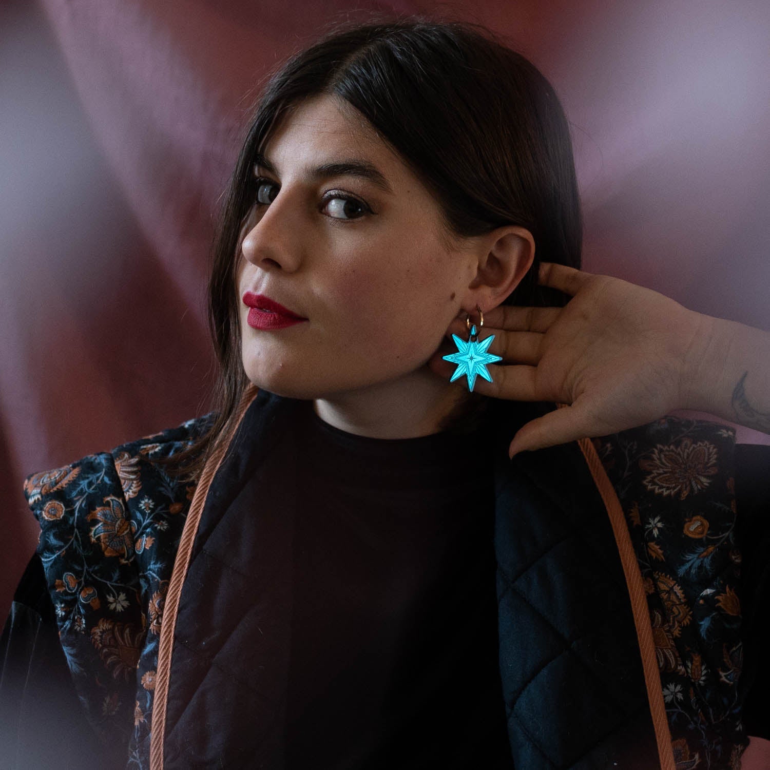 Boucles d'oreilles créoles étoiles en édition limitée