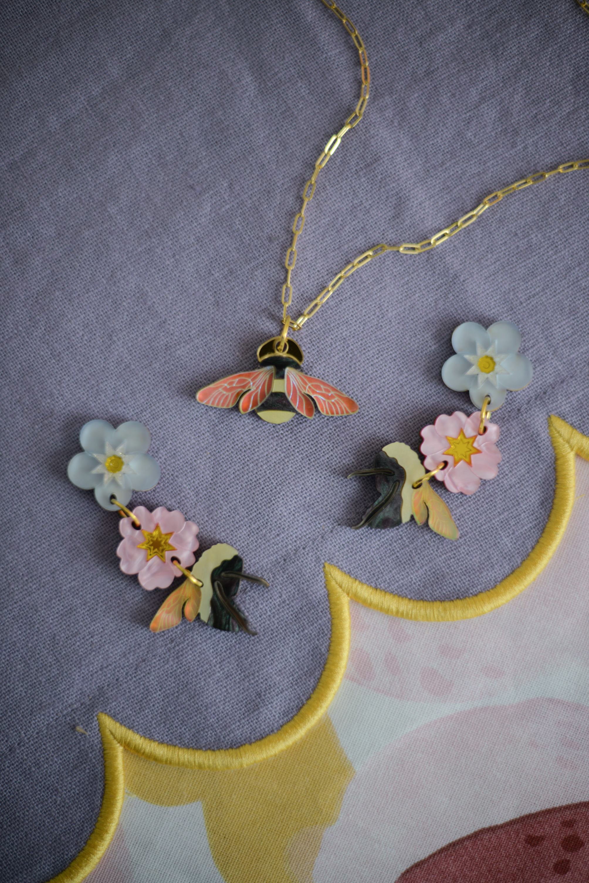 Striped Bumblebee Necklace