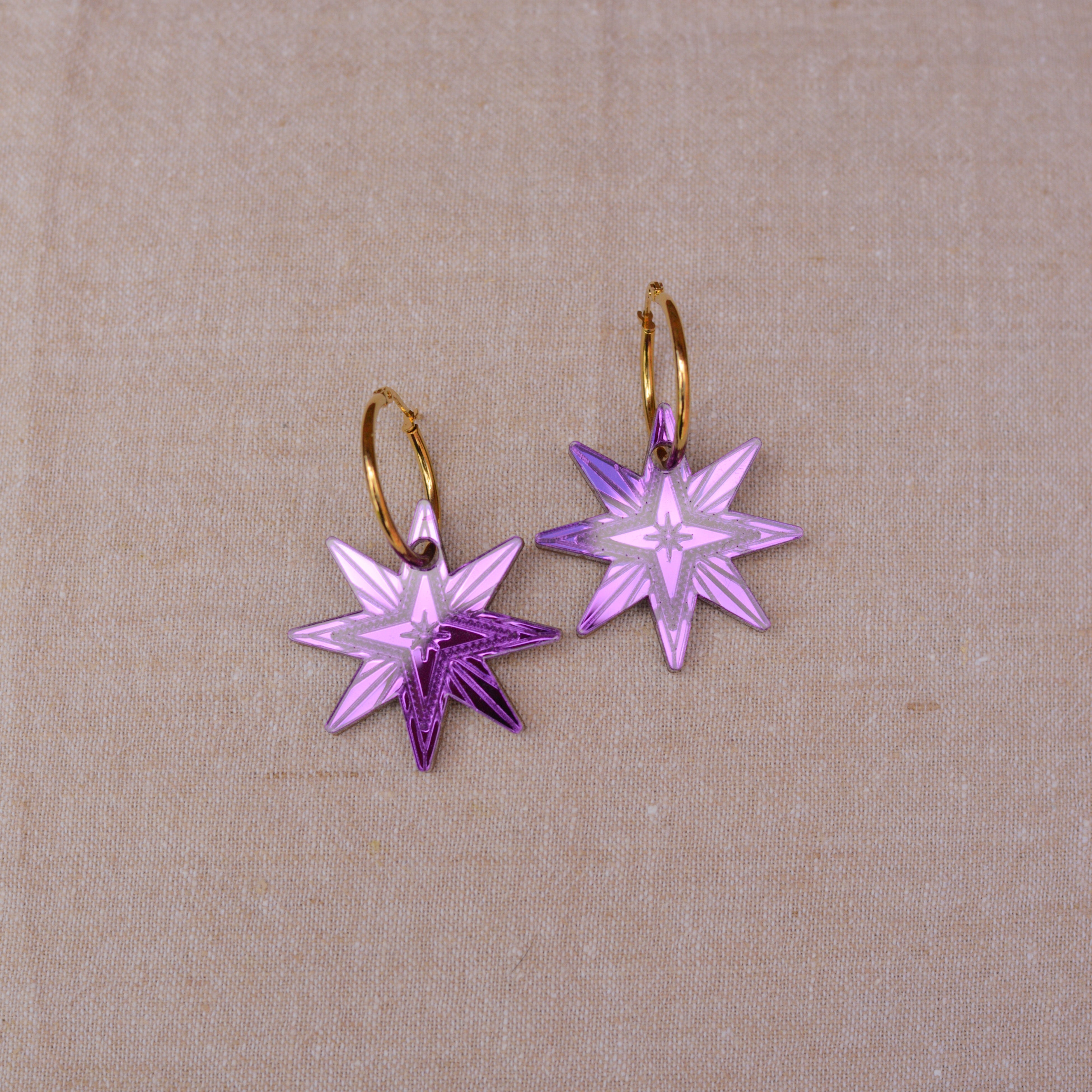 Boucles d'oreilles créoles étoiles en édition limitée